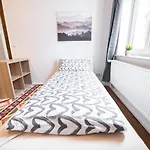 Fullhouse - Nh14 - 3 Bedrooms, Washing Machine Halle (Saale)