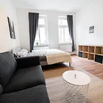 Fullhouse - Nh14 - 3 Bedrooms, Washing Machine Halle (Saale)