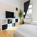 Fullhouse - Nh14 - 3 Bedrooms, Washing Machine * Halle (Saale)