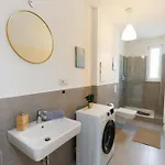 Fullhouse - Nh14 - 3 Bedrooms, Washing Machine * Halle (Saale)