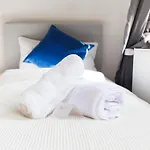 Fullhouse - Nh14 - 3 Bedrooms, Washing Machine * Halle (Saale)