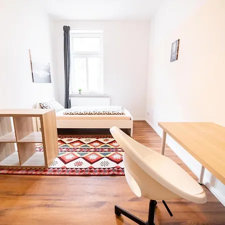 Fullhouse - Nh14 - 3 Bedrooms, Washing Machine Halle (Saale)