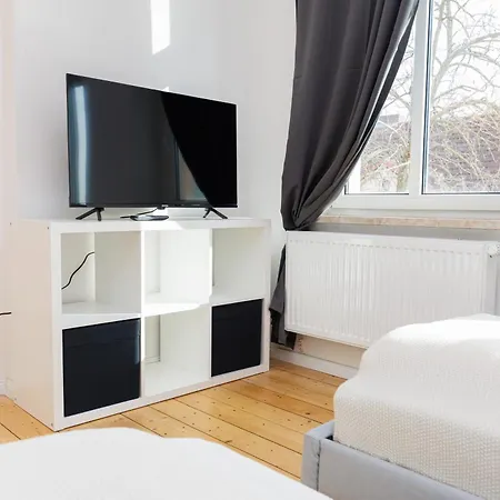 Fullhouse - Nh14 - 3 Bedrooms, Washing Machine Apartment Halle (Saale)
