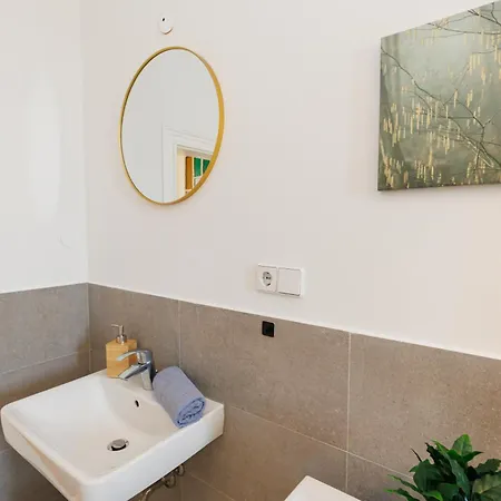 Fullhouse - Nh14 - 3 Bedrooms, Washing Machine Halle (Saale)