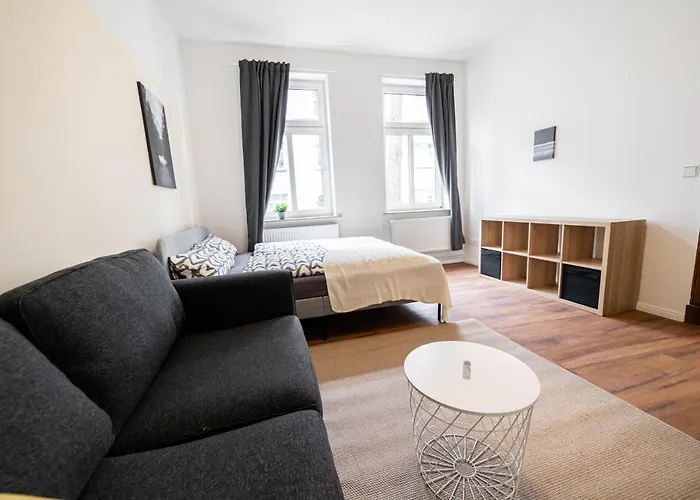 Fullhouse - Nh14 Apartments - 3 Bedrooms, Washing Machine Halle (Saale)