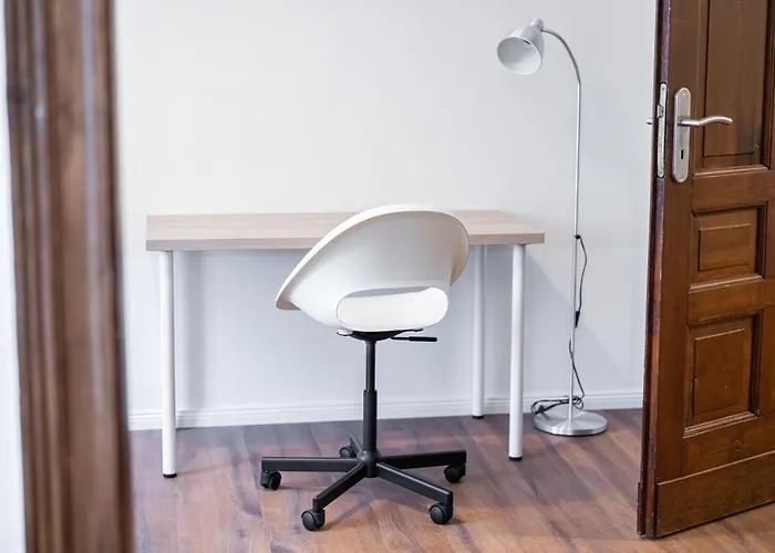 Apartment Fullhouse - Nh14 Apartments - 3 Bedrooms, Washing Machine *