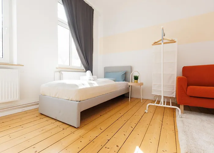 Fullhouse - Nh14 - 3 Bedrooms, Washing Machine Halle (Saale)