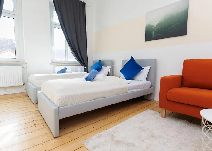 Fullhouse - Nh14 - 3 Bedrooms, Washing Machine *